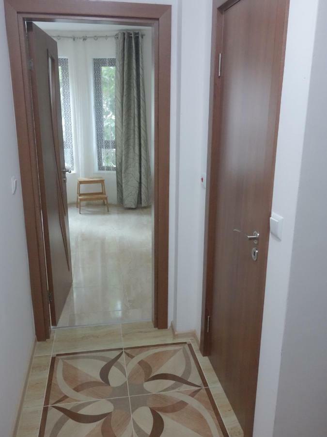Sea Garden Marina 2 Apartment Warna Zewnętrze zdjęcie
